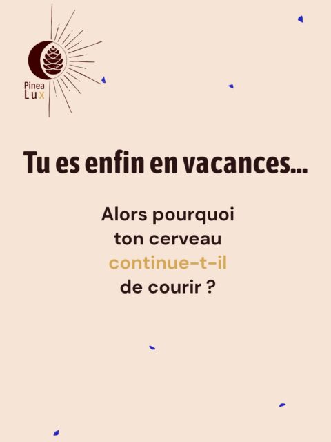 Les vacances sont parfois le premier moment où l’on réalise à quel point notre cerveau ne s’arrête jamais.Le corps ralentit.Les journées sont moins remplies.Et pourtant...l’esprit continue parfois à anticiper, organiser, penser à la suite, ne rien oublier.C’est souvent à ce moment-là que l’on prend conscience de ce que représente réellement la charge mentale.Notre cerveau ne fonctionne pas uniquement lorsqu’il exécute une tâche. Il prépare déjà la suivante, gère les imprévus et tente de maintenir l’équilibre de tout ce qui compte pour nous.À force, cette vigilance permanente peut devenir particulièrement fatigante.Reconnaître sa charge mentale n’est pas un aveu de faiblesse.C’est souvent le premier pas pour comprendre pourquoi l’on se sent si épuisé·e.💬 Est-ce qu’il t’arrive de te sentir fatigué·e alors que ta journée a surtout été... mentale ?Je serai ravie de t’accompagner sur le sujet ! Le cabinet rouvre ses portes le 17 août ⛰️